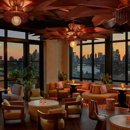 Hotel Moxy Brooklyn Williamsburg à New York Extérieur photo