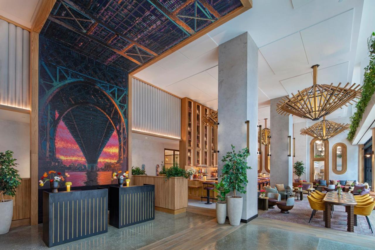 Hotel Moxy Brooklyn Williamsburg à New York Extérieur photo