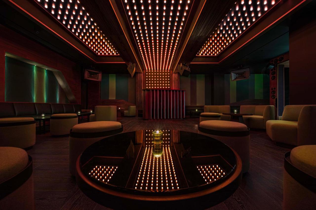 Hotel Moxy Brooklyn Williamsburg à New York Extérieur photo