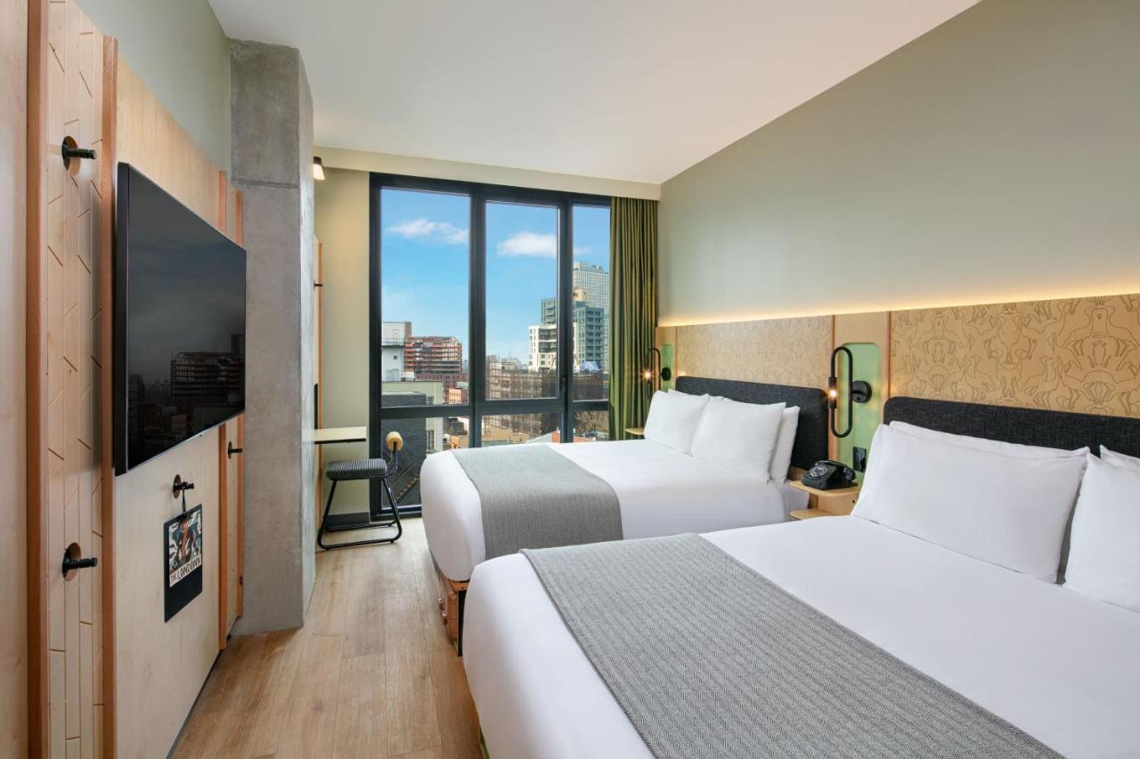 Hotel Moxy Brooklyn Williamsburg à New York Extérieur photo